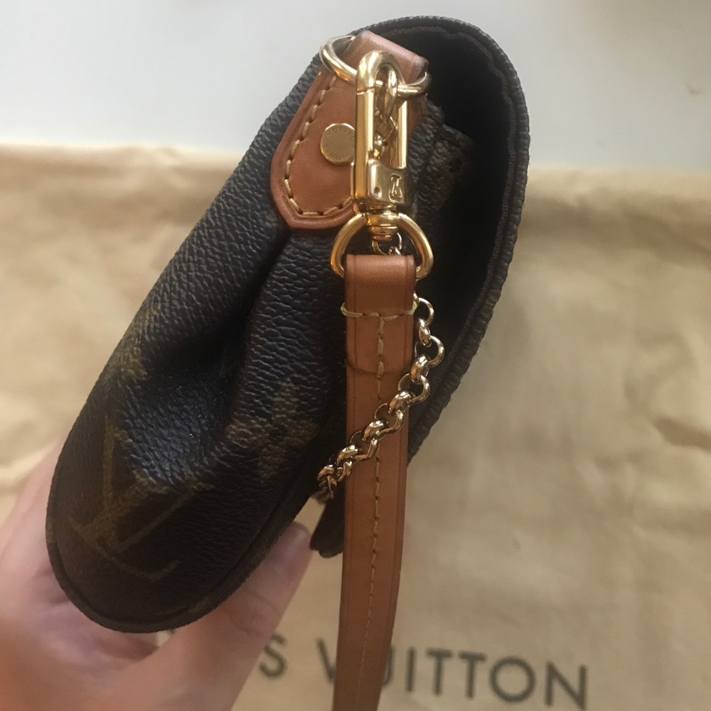 Louis Vuitton Favorite PM - Picture 5 of 10